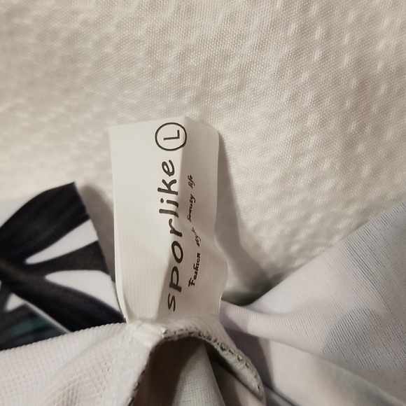 NWT LOW CUT PADDED RUFFLE MONOKINI SWIM BATHING SUIT SIZE LARGE - Picture 11 of 14